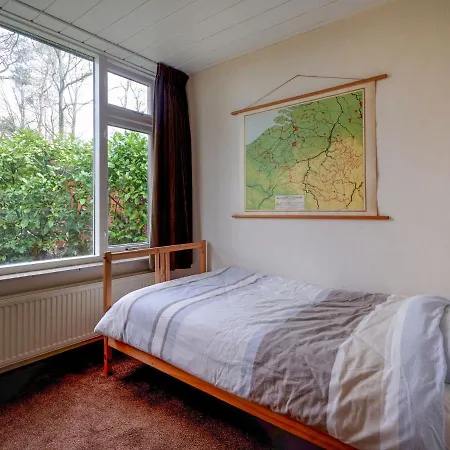 別荘 Garden View Bungalow In Nassau With Pool *