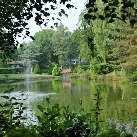 Garden View Bungalow In Nassau With Pool 別荘