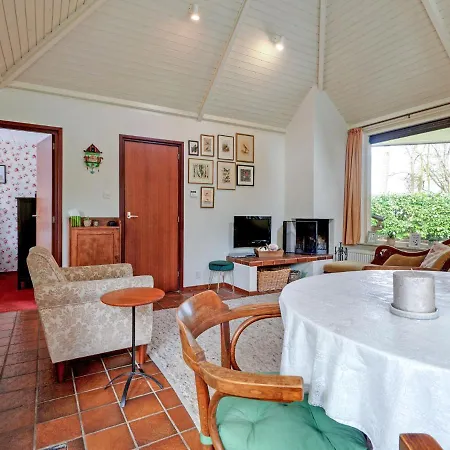 Holiday home Garden View Bungalow In Nassau With Pool